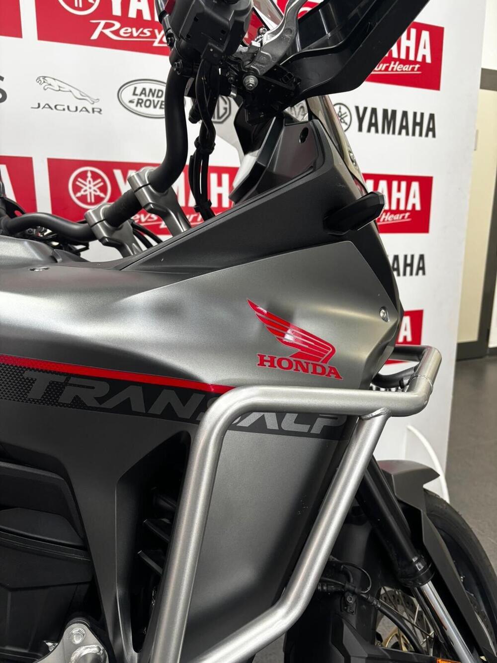 Honda Transalp XL750 (2023 - 24) (12)