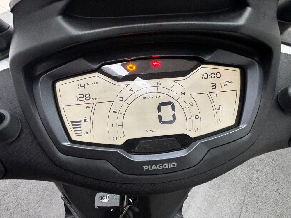 Piaggio Beverly 400 S ABS-ASR (2021 - 24) (6)