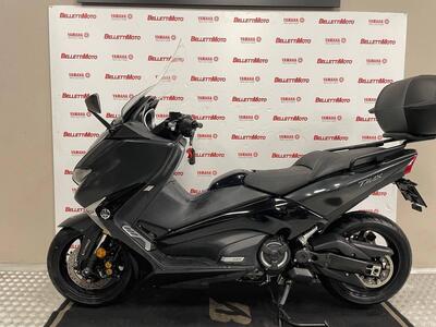 Yamaha T-Max 530 DX (2017 - 19) usata