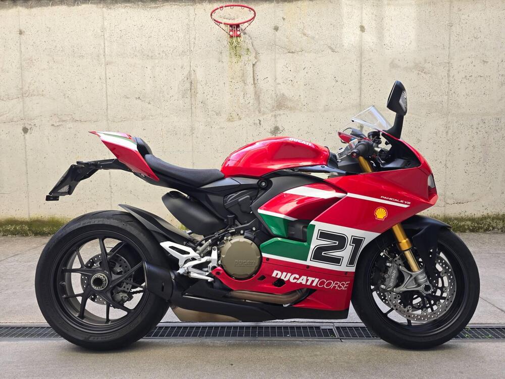 Ducati Panigale V2 Bayliss 1st Championship 20th Anniversary (2021 - 24)