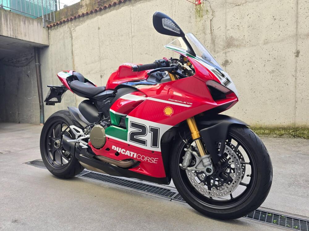 Ducati Panigale V2 Bayliss 1st Championship 20th Anniversary (2021 - 24) (2)