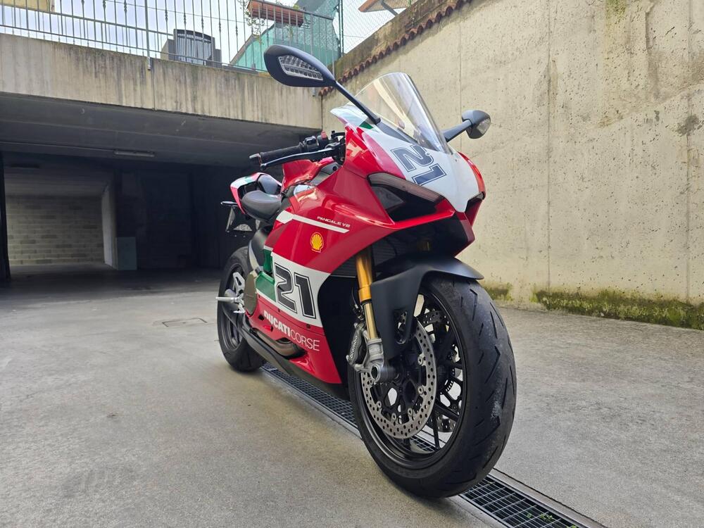 Ducati Panigale V2 Bayliss 1st Championship 20th Anniversary (2021 - 24) (3)