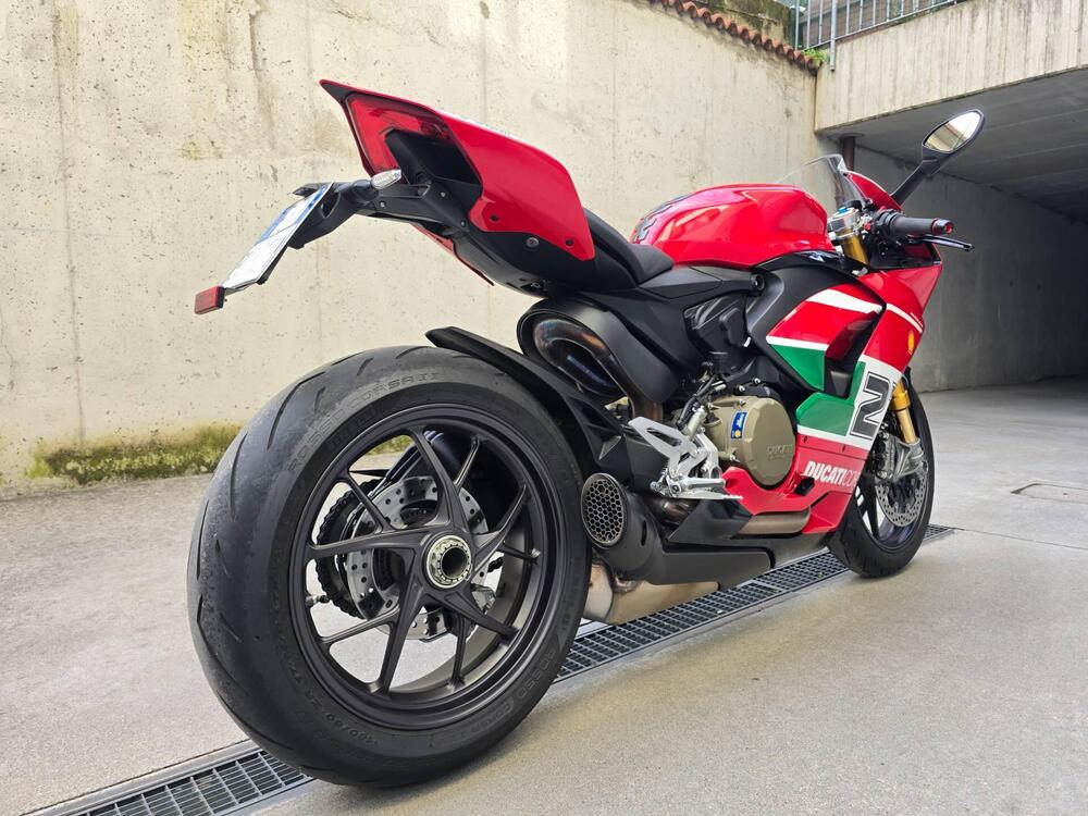 Ducati Panigale V2 Bayliss 1st Championship 20th Anniversary (2021 - 24) (4)