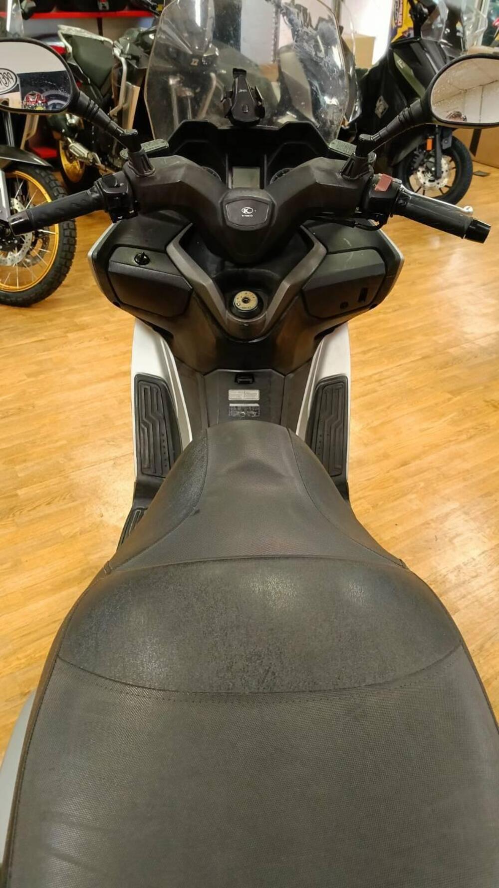 Kymco X-Town 300i ABS (2016 - 20) (5)