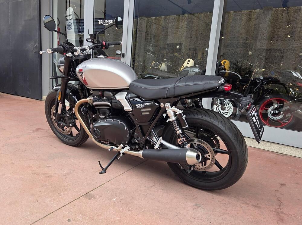 Triumph Speed Twin 900 (2025 - 26) (7)