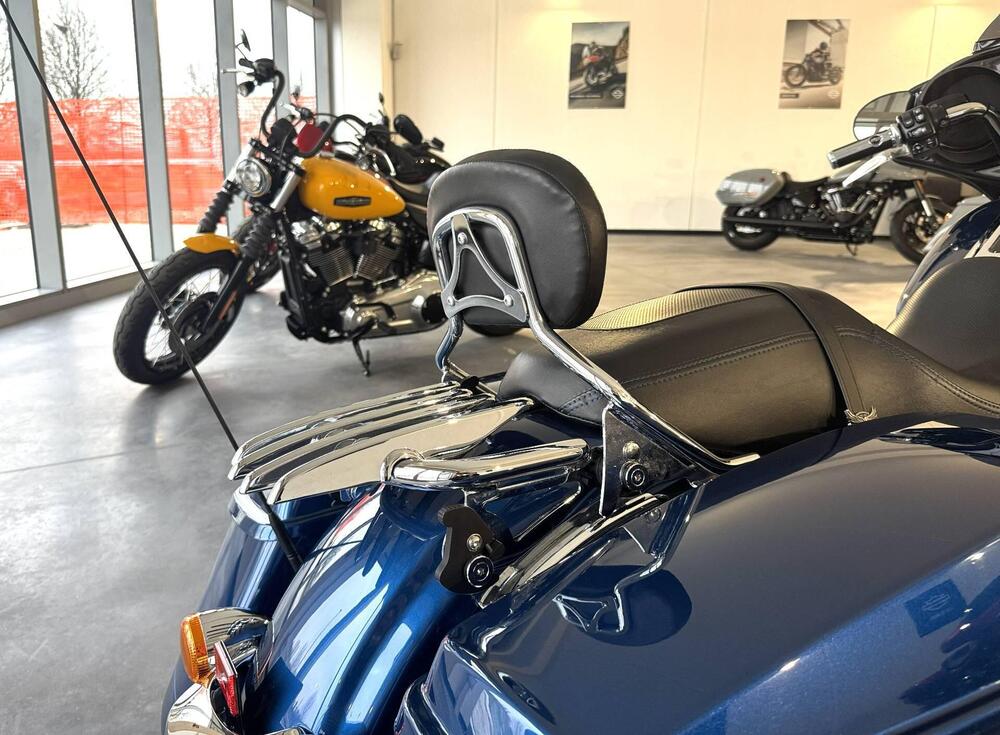 Harley-Davidson 107 Street Glide (2017 - 19) - FLHX (6)