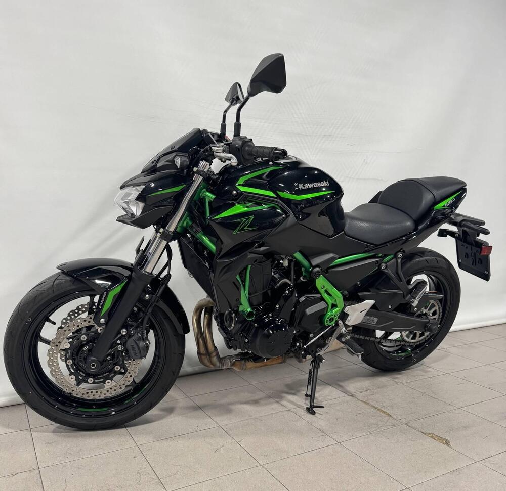 Kawasaki Z 650 (2025 - 26) (2)
