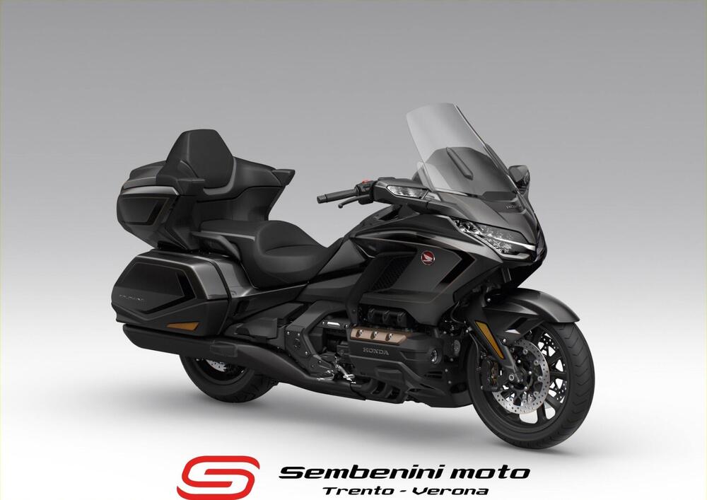 Honda GL 1800 Gold Wing Tour (2025 - 26) (2)