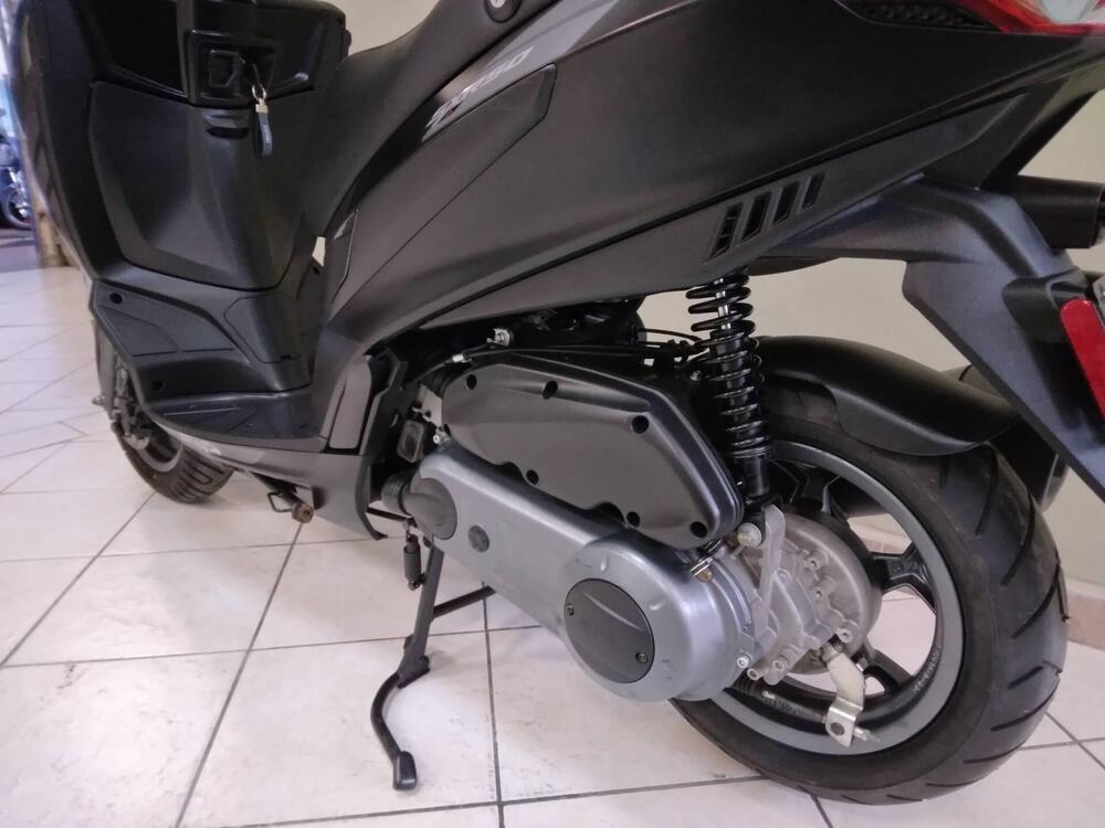 Aprilia SXR 50 (2021 - 26) (7)