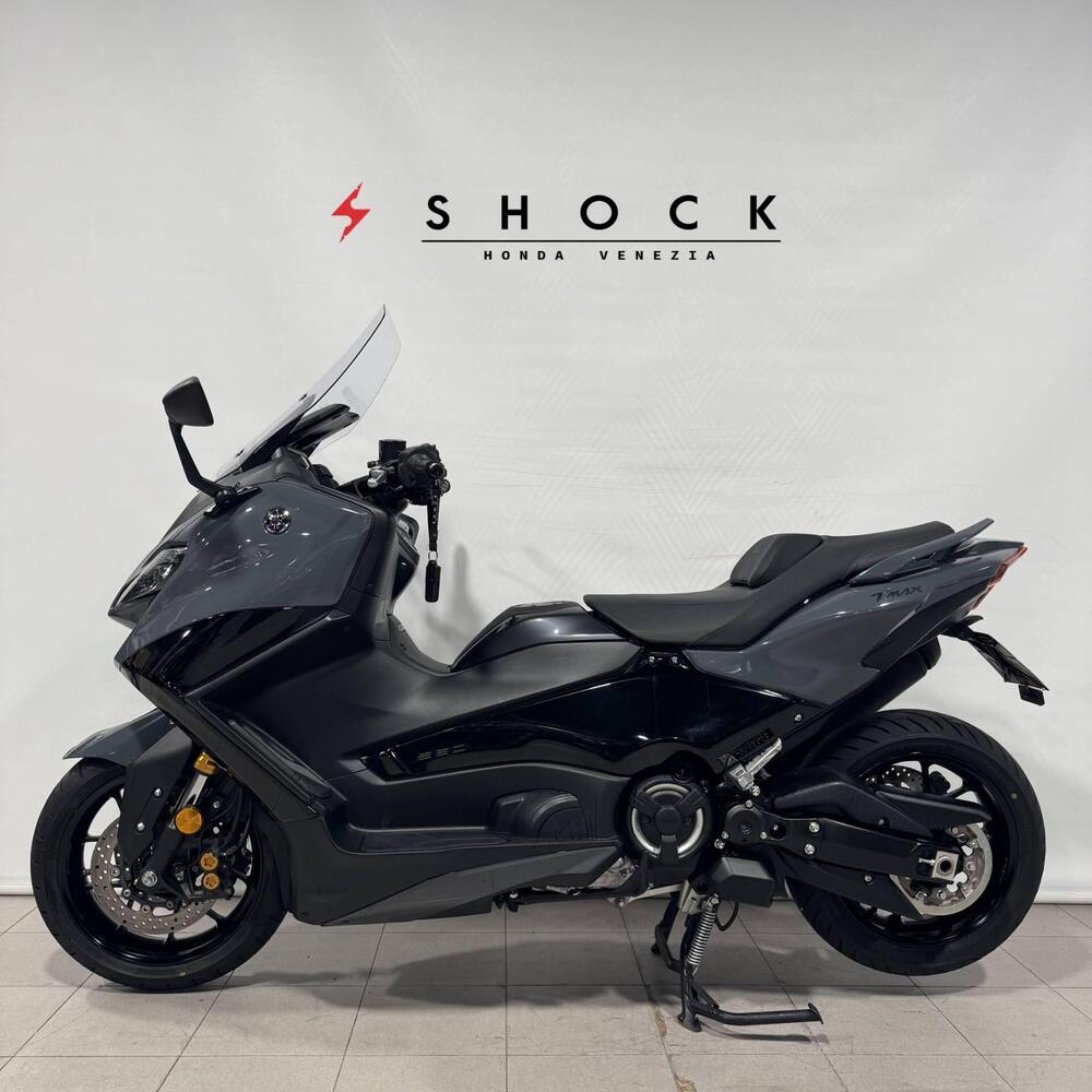 Yamaha T-Max 560 Tech Max (2022 - 24) (3)