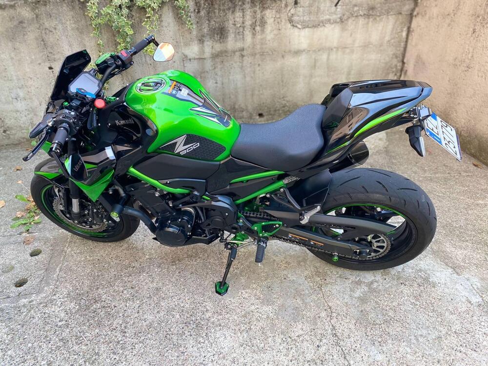 Kawasaki Z 900 Performance (2021 - 24) (7)