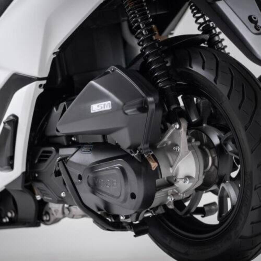 Voge Sfida SR16 125 (2025 - 26) (4)