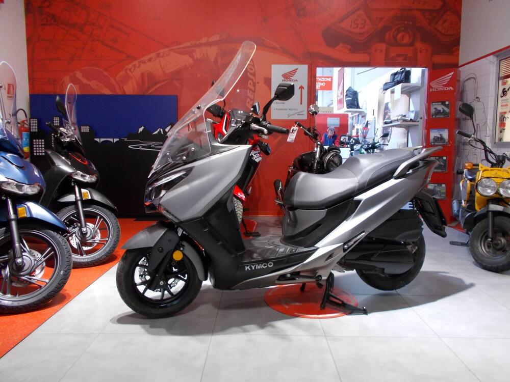 Kymco X-Town 300i City (2021 - 25) (4)