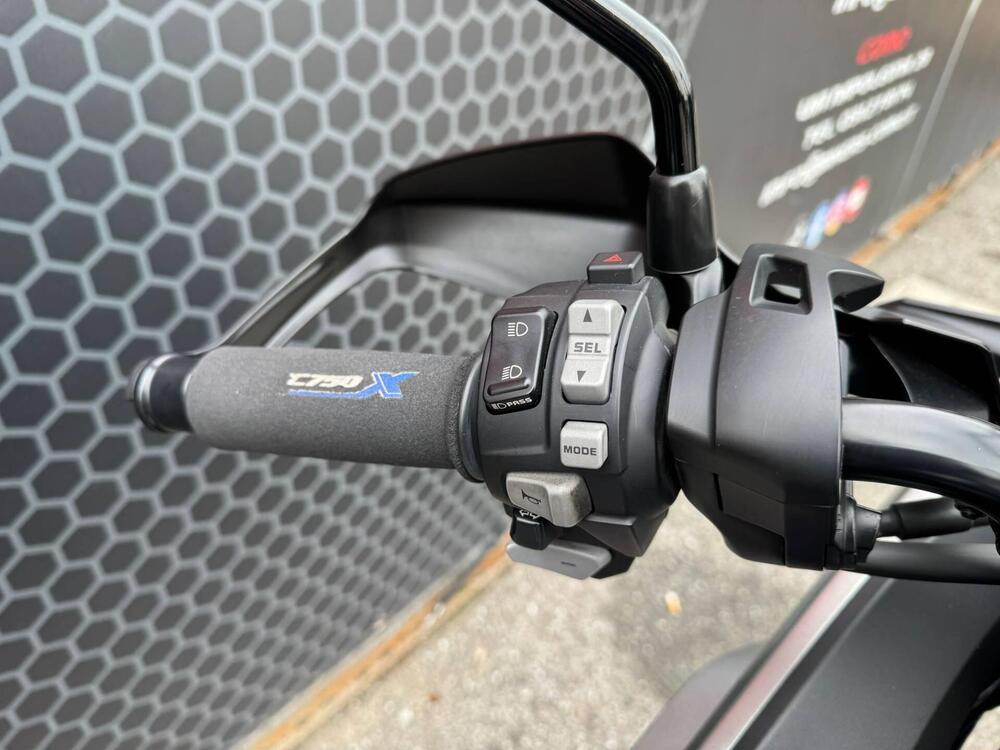 Honda NC 750 X DCT Travel (2021 - 24) (15)