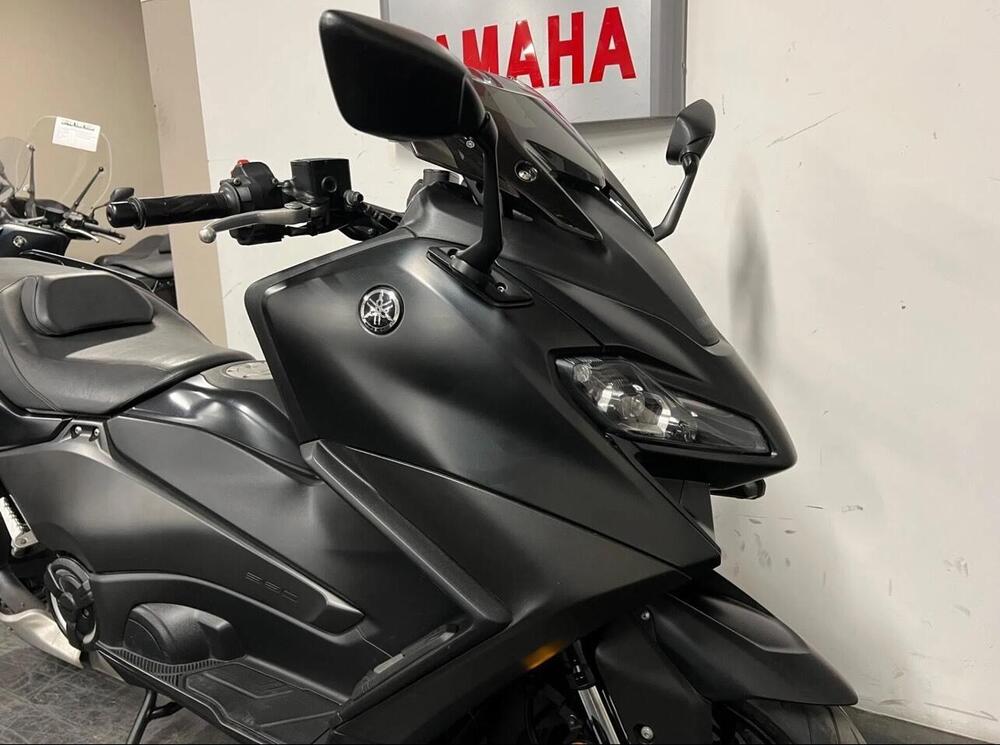 Yamaha T-Max 560 (2022 - 24) (2)