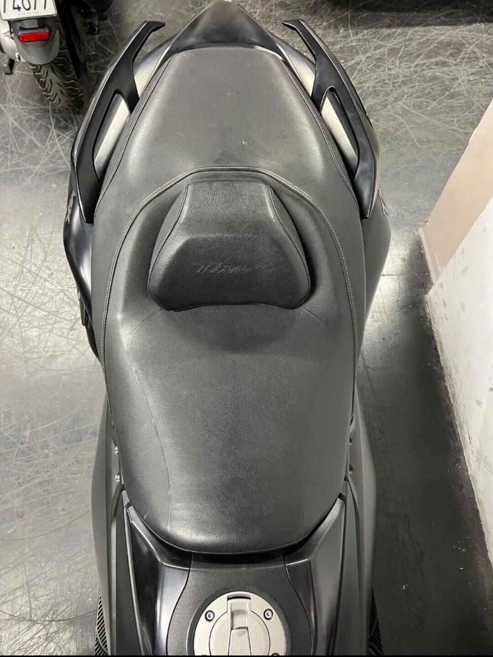 Yamaha T-Max 560 (2022 - 24) (8)