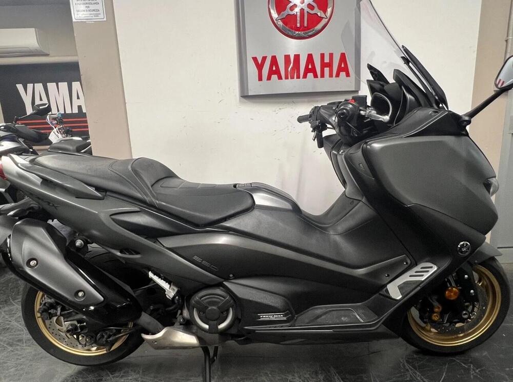 Yamaha T-Max 560 Tech Max (2021)