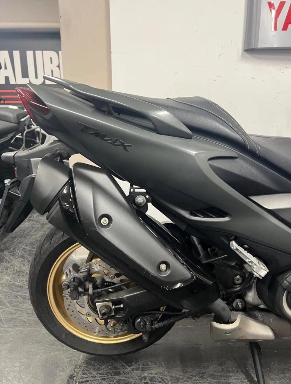 Yamaha T-Max 560 Tech Max (2021) (5)