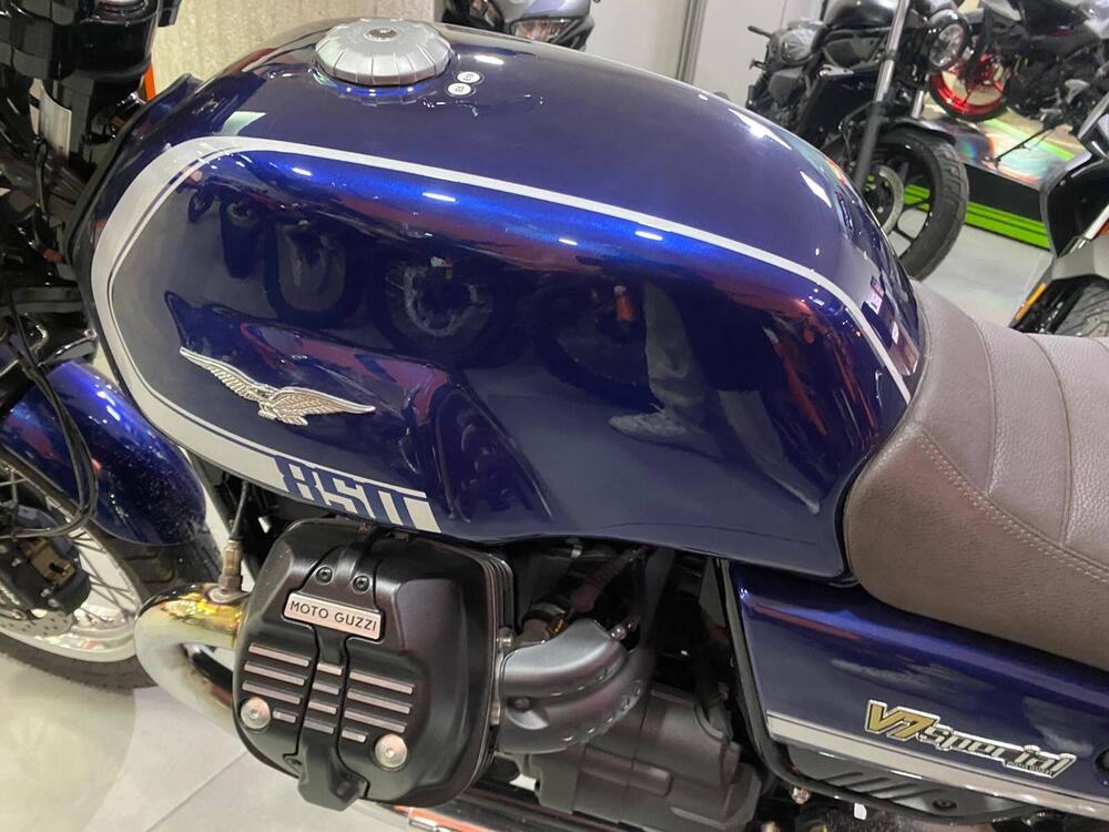 Moto Guzzi V7 Special (2021 - 24) (8)