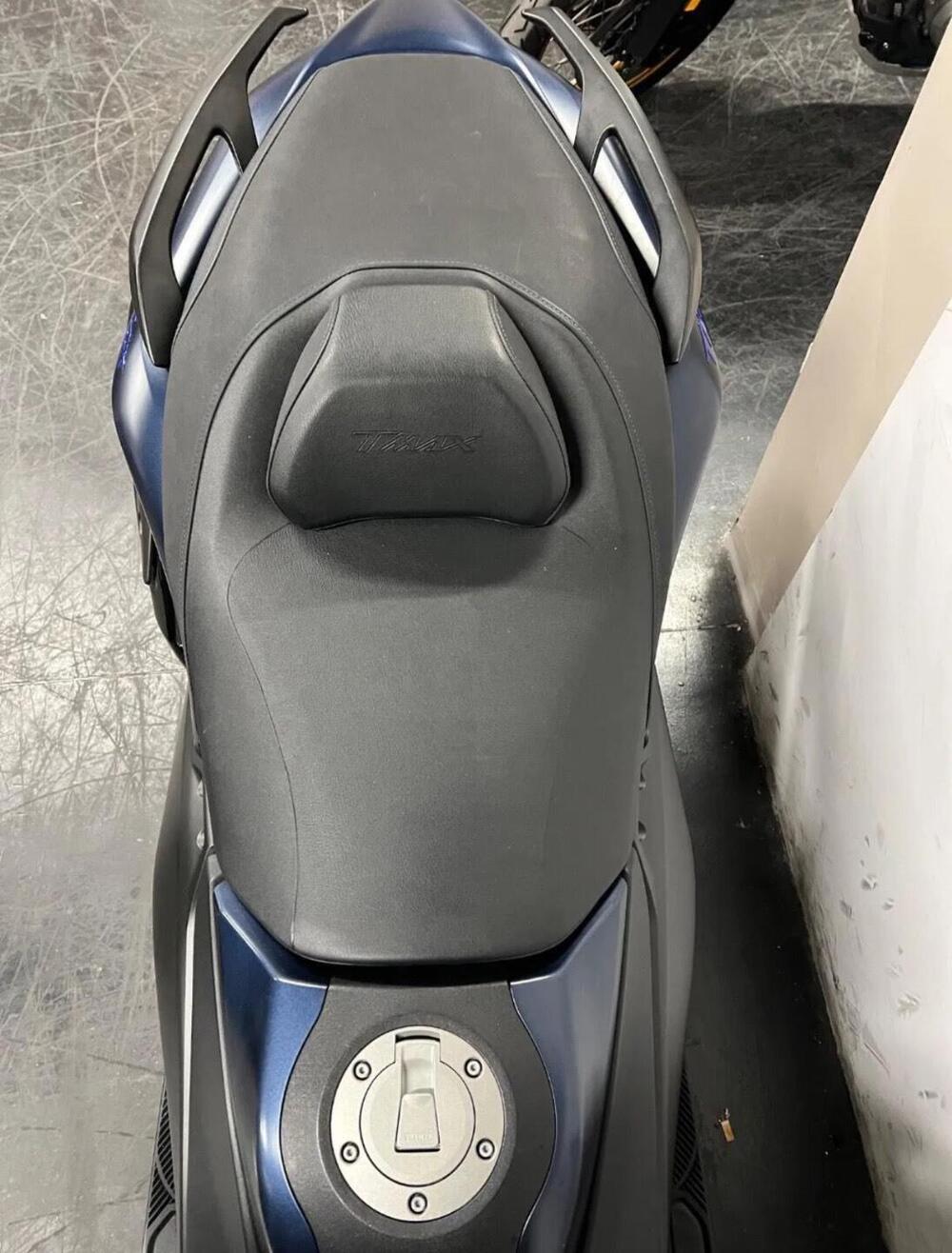 Yamaha T-Max 560 (2022 - 24) (7)