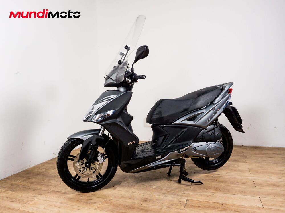Kymco Agility 150 R16 (8)