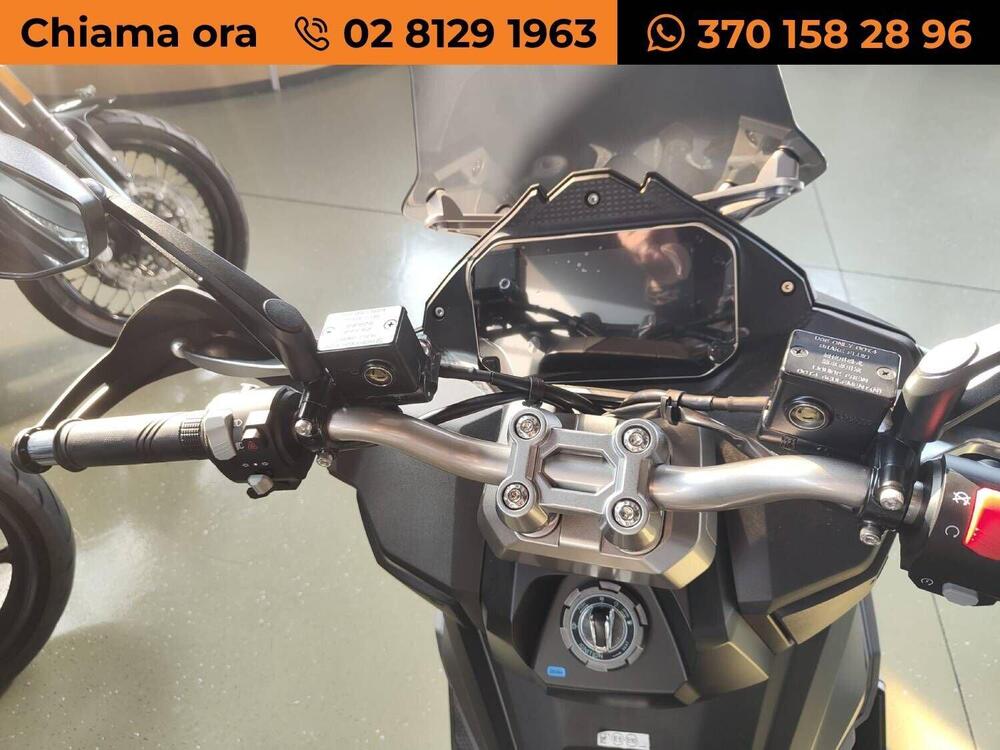 Sym ADX 300 (2024 - 26) (6)