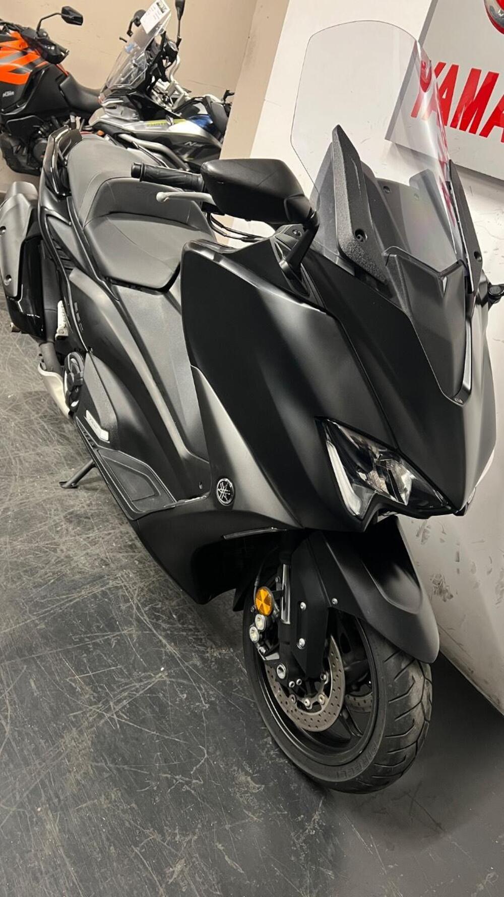 Yamaha T-Max 560 (2020 - 21) (10)