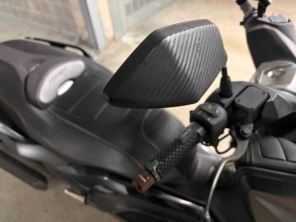 Yamaha X-Max 250 Iron Max ABS (2016) (9)