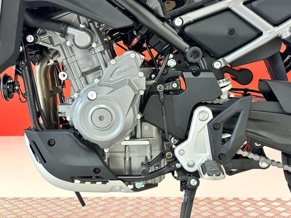 CFMOTO 450MT (2024 - 26) (15)