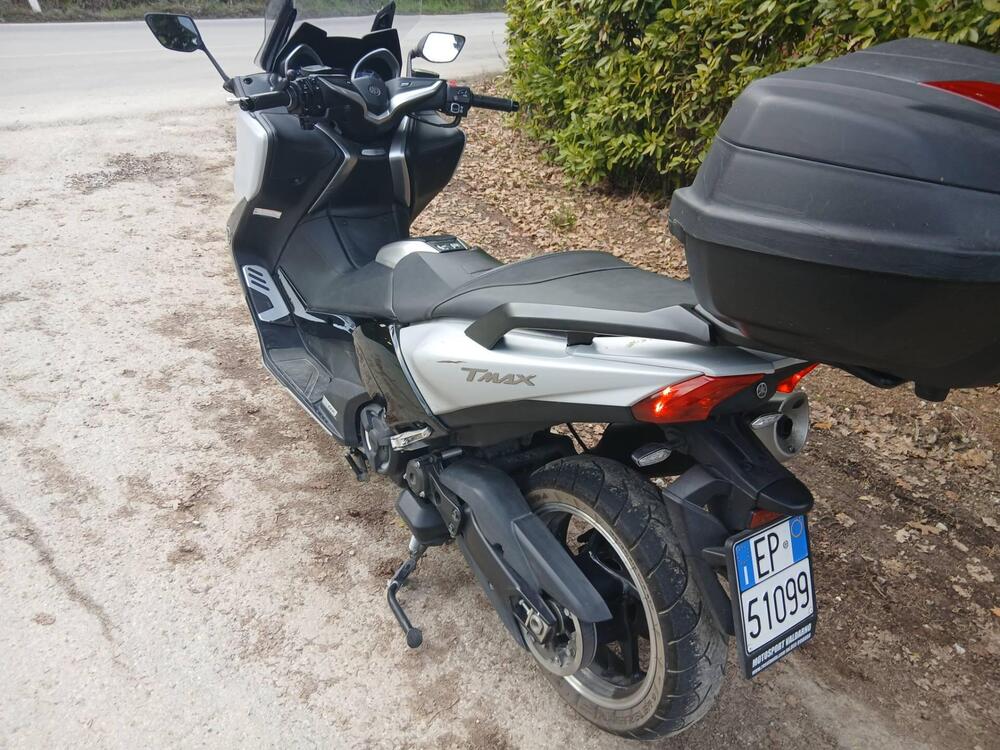 Yamaha T-Max 530 DX (2017 - 19) (5)