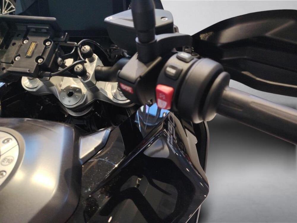 Bmw F 900 XR (2025 - 26) (9)