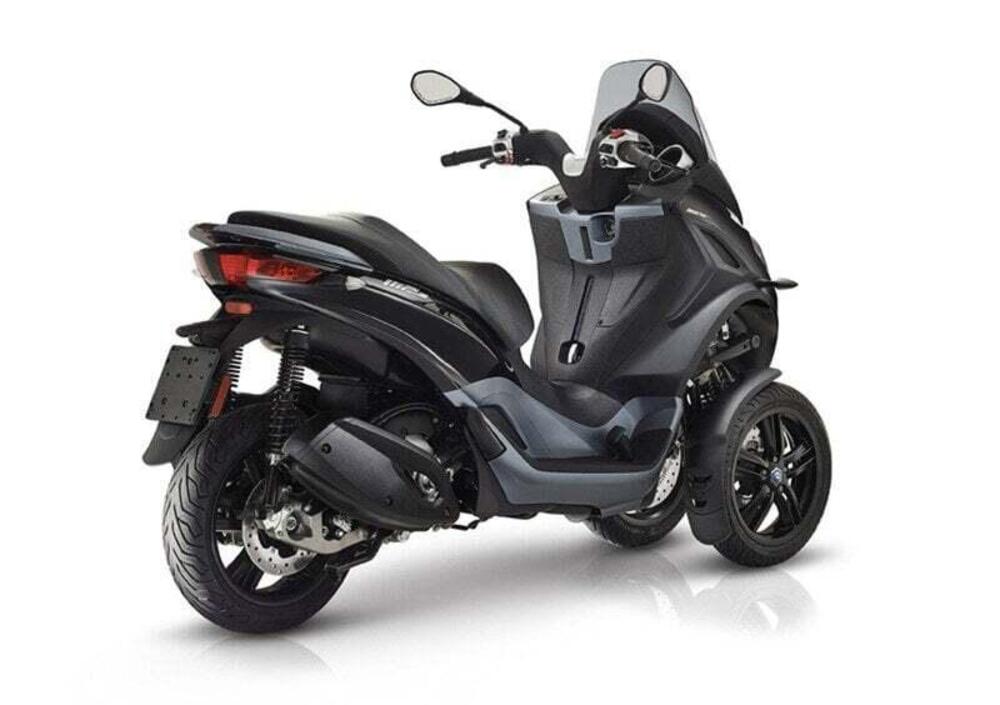 Piaggio MP3 300 ABS Hpe (2021 - 24) (6)
