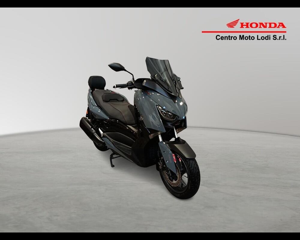 Yamaha X-Max 300 Tech Max (2021 - 24) (2)