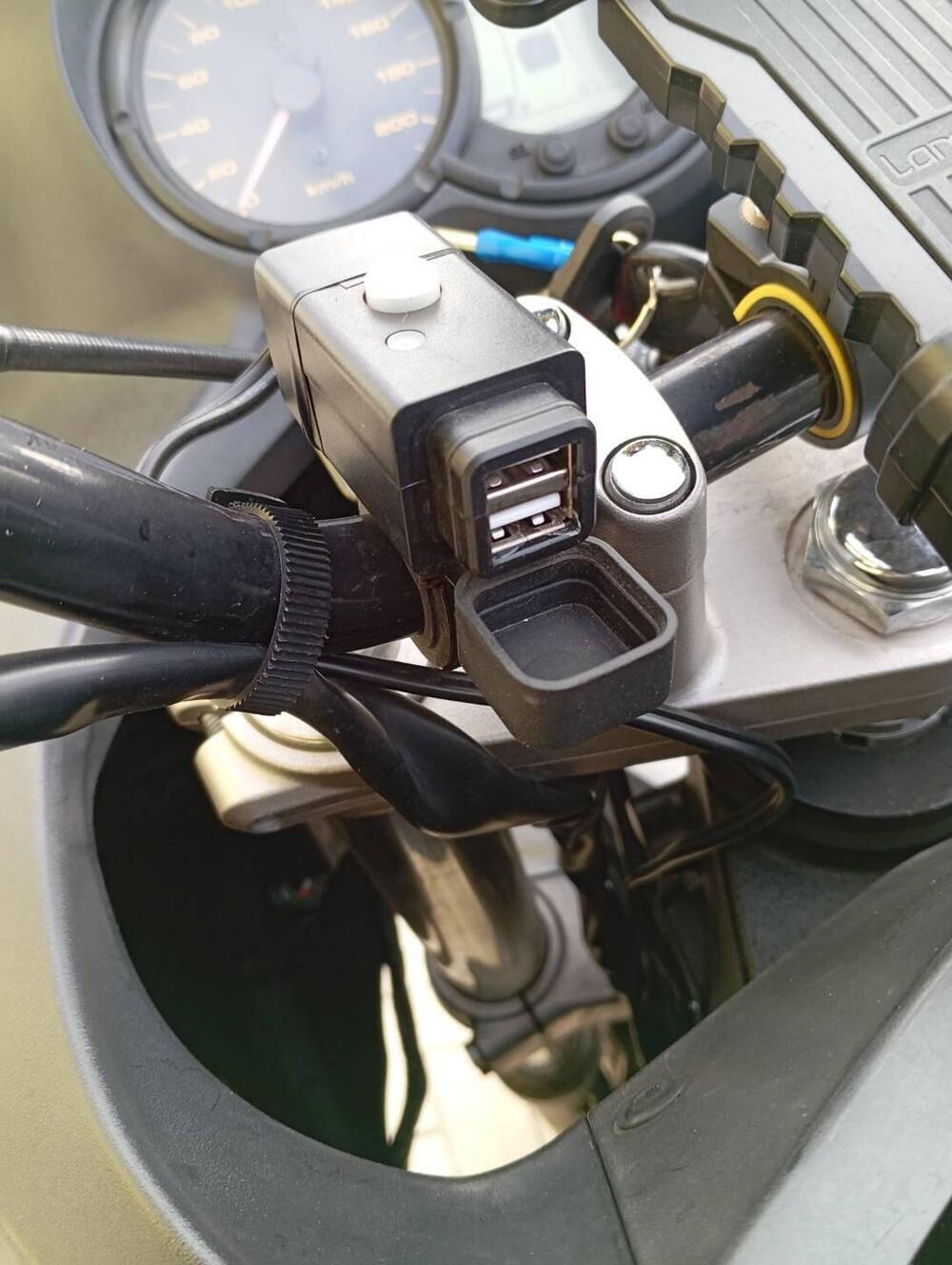 Suzuki V-Strom 650DL (2006 - 07) (3)