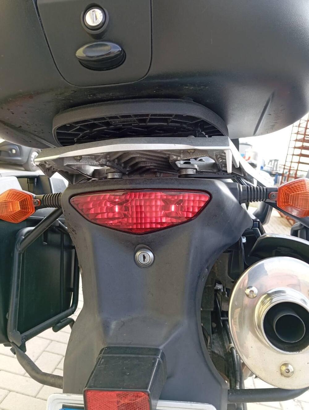 Suzuki V-Strom 650DL (2006 - 07) (13)