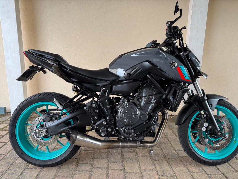 Yamaha MT-07 Pure (2023 - 25)