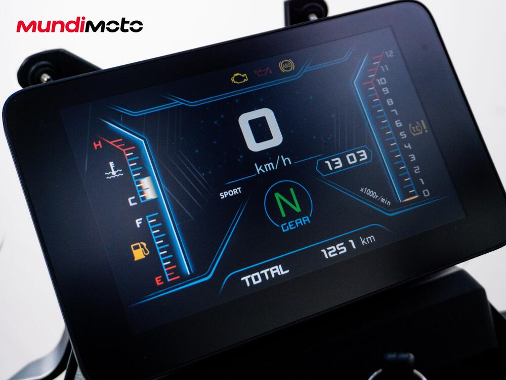 QJ Motor SRT 600 SX (2024 - 26) (12)