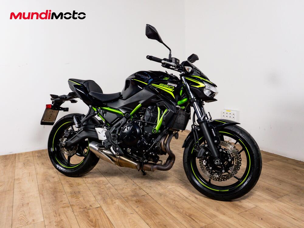 Kawasaki Z 650 (2020) (2)