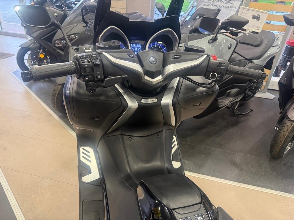 Yamaha T-Max 530 (2017 - 19) (6)