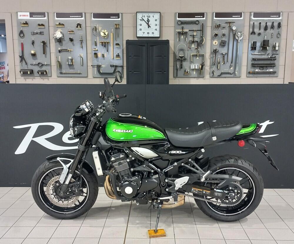 Kawasaki Z 900 RS (2022 - 25) (2)