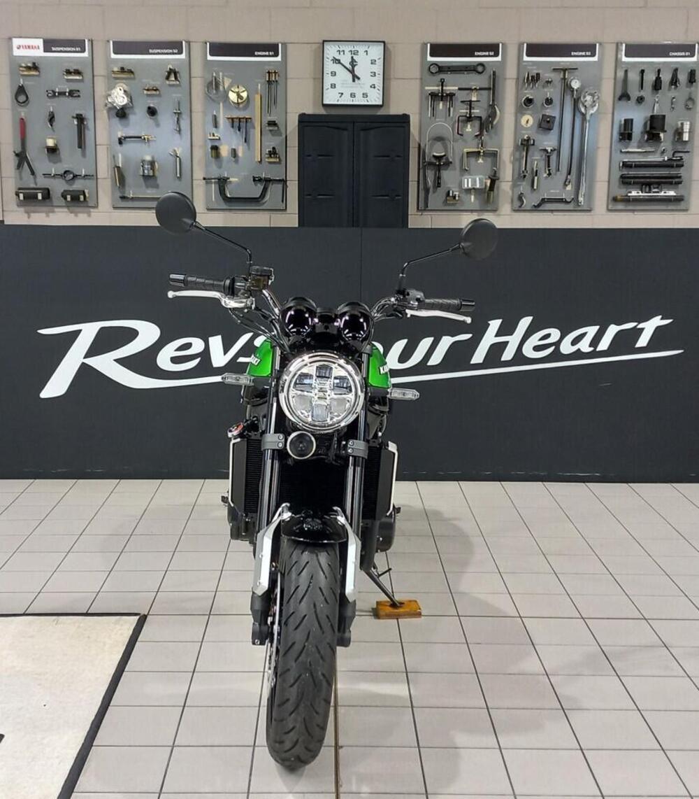 Kawasaki Z 900 RS (2022 - 25) (3)
