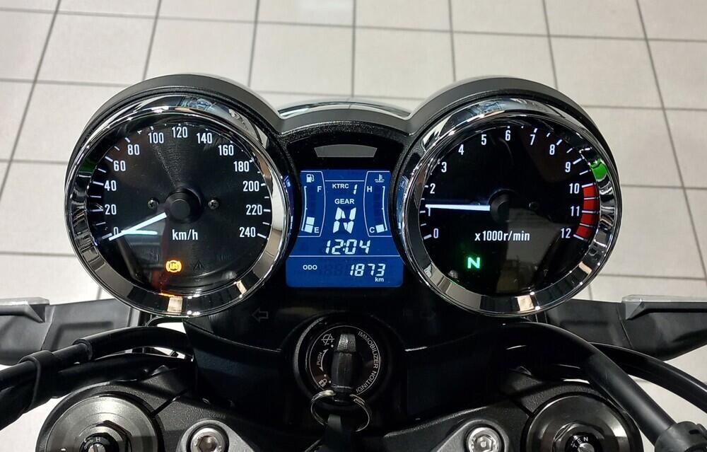 Kawasaki Z 900 RS (2022 - 25) (4)