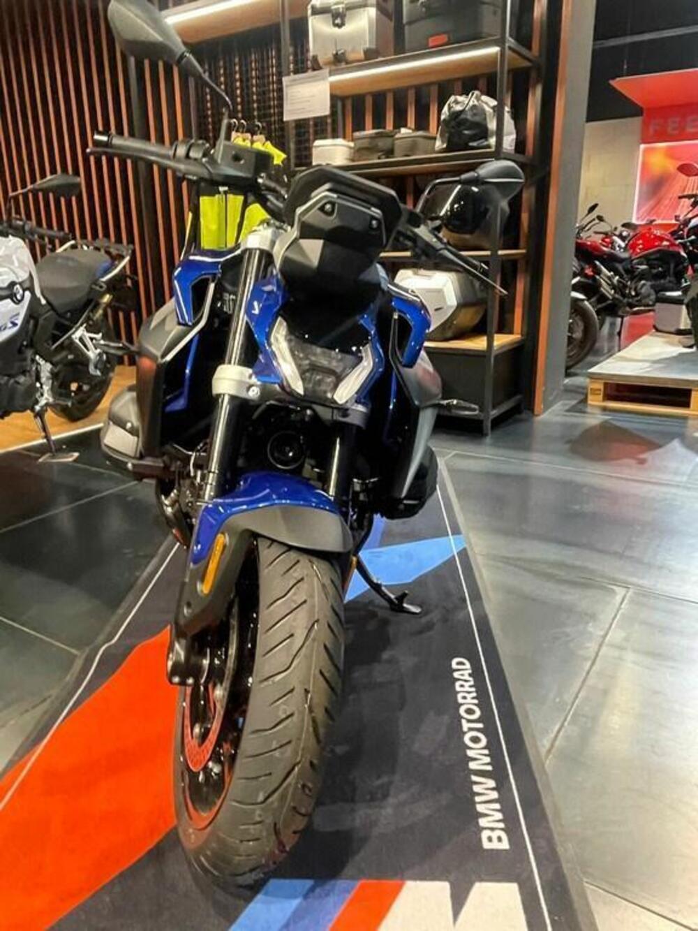 Bmw R 1300 R (2026) (3)