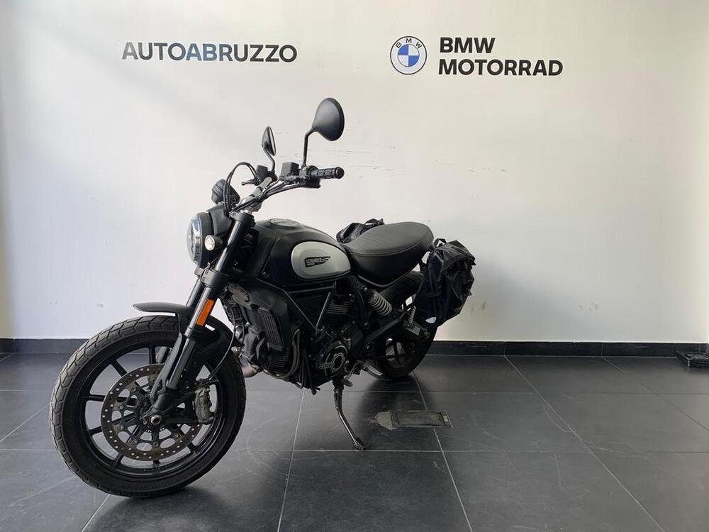 Ducati Scrambler 800 Icon Dark (2020) (3)