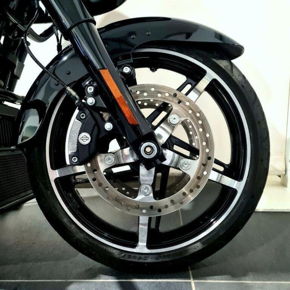 Harley-Davidson 117 Road Glide (2020) (15)