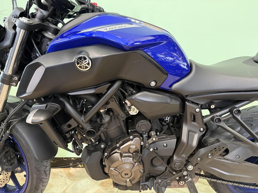 Yamaha MT-07 (2018 - 20) (7)