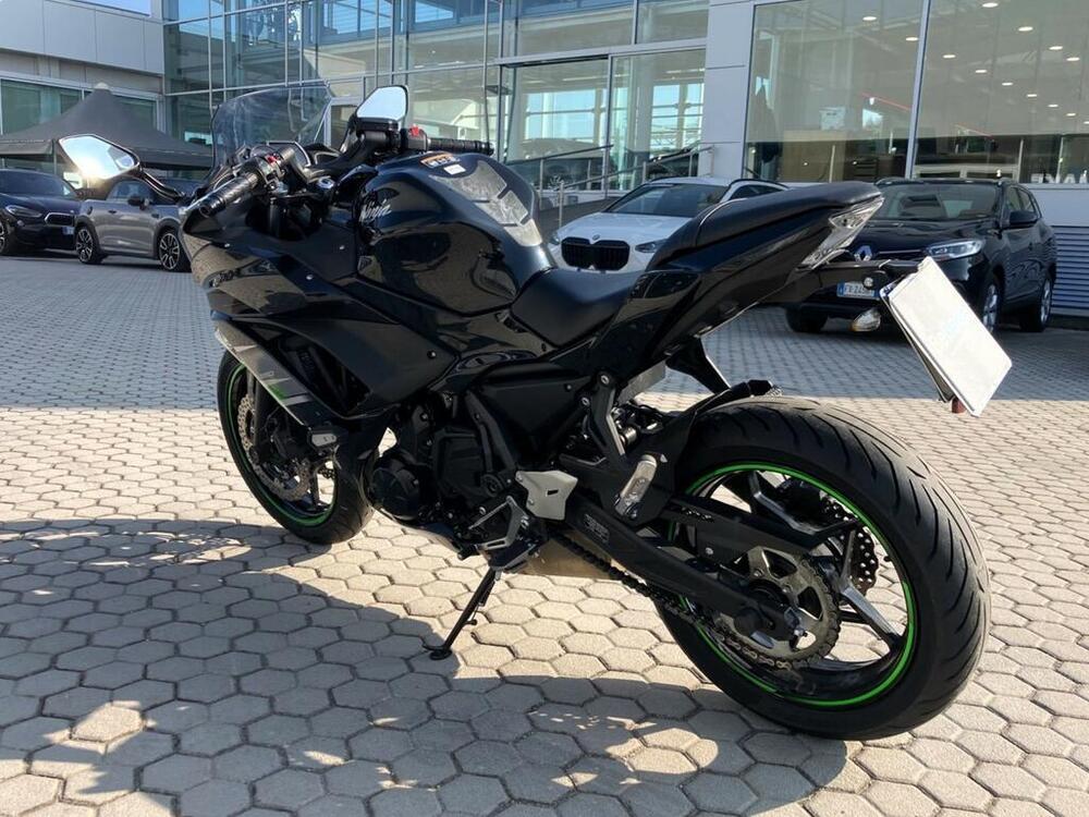 Kawasaki Ninja 650 KRT Tourer (2017 - 19) (5)
