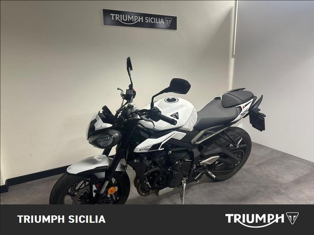 Triumph Street Triple 765 R (2023 - 26) (6)