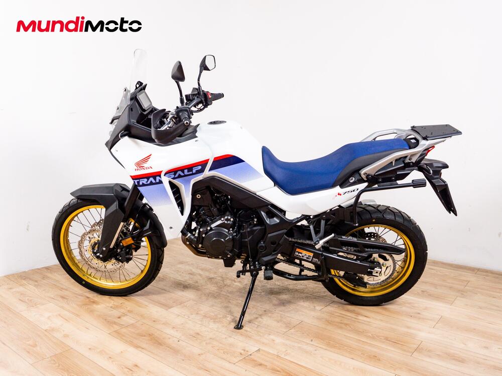 Honda Transalp XL750 (2025) (6)