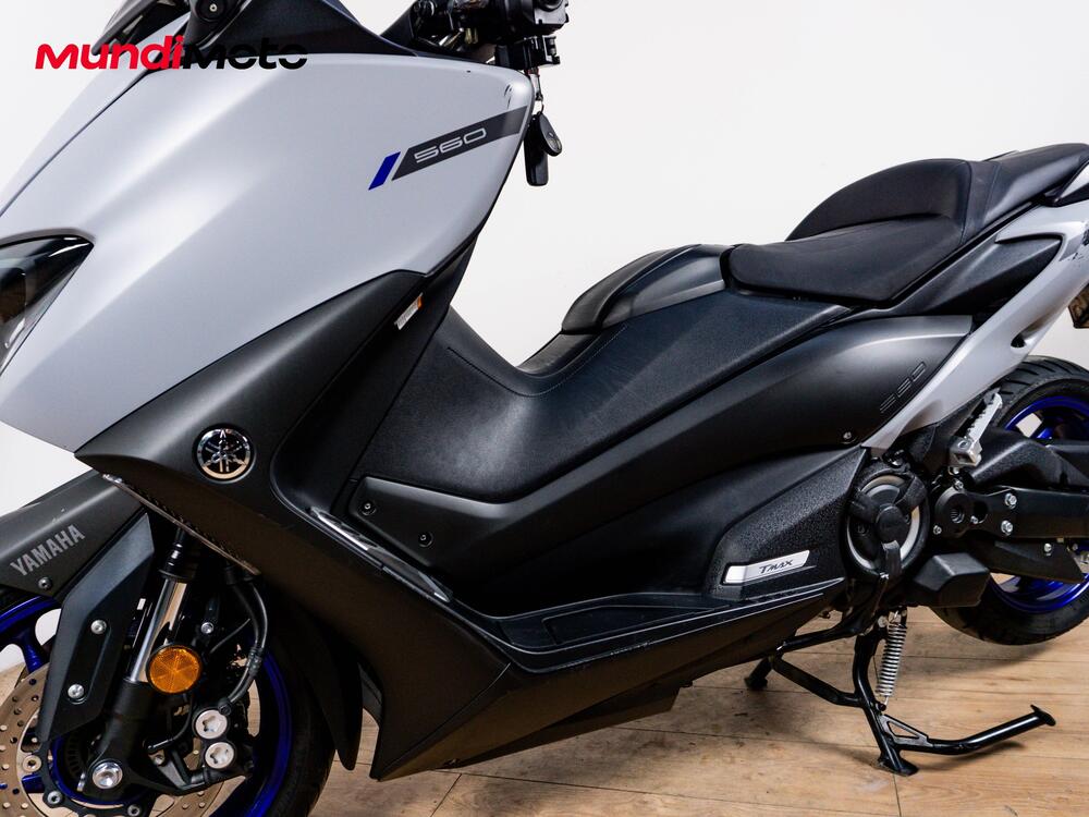 Yamaha T-Max 560 (2020 - 21) (9)